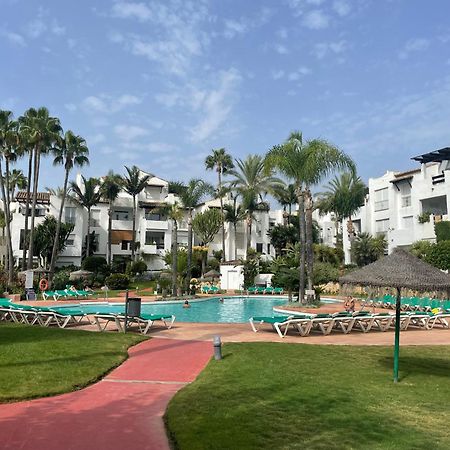 אסטפונה Apartment Costalita, Direct Beach Access, Ground Floor, Salt Water Pool מראה חיצוני תמונה