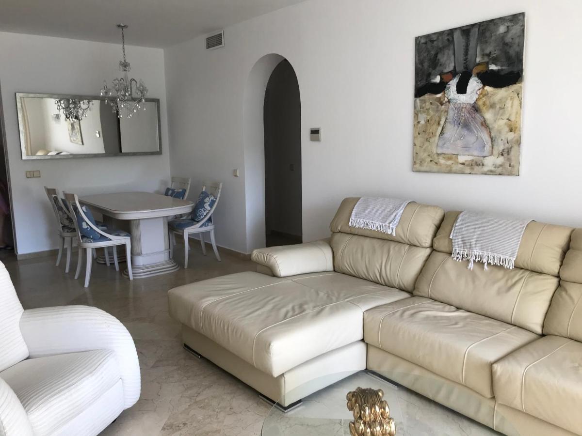 אסטפונה Apartment Costalita, Direct Beach Access, Ground Floor, Salt Water Pool מראה חיצוני תמונה