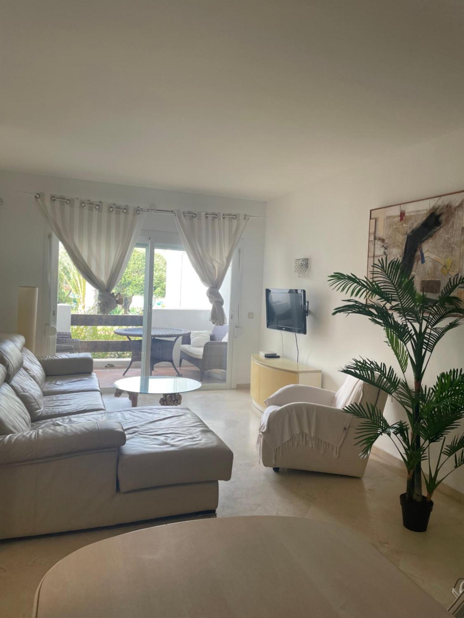 אסטפונה Apartment Costalita, Direct Beach Access, Ground Floor, Salt Water Pool מראה חיצוני תמונה
